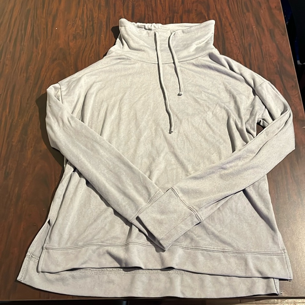 HUE SM long sleeve shirt with turtleneck